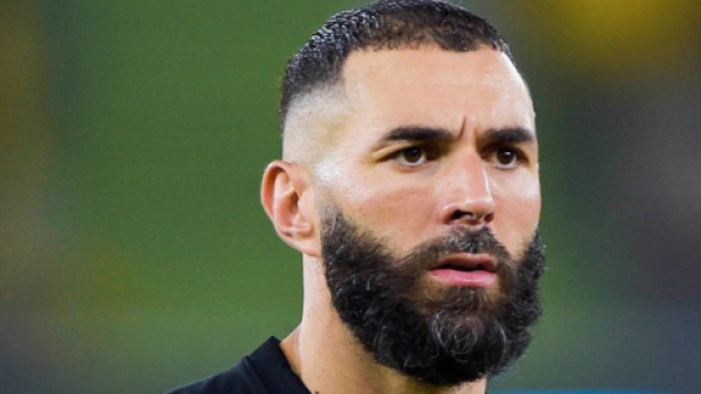 Benzema critiqu&eacute; en Arabie saoudite. (screenshot X @befootball)