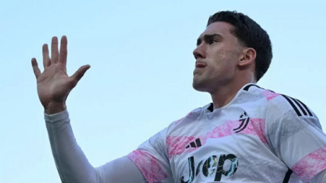 Juve-Roma, probabili formazioni: Chiesa e Vlahovic sfidano Lukaku, Locatelli da valutare.