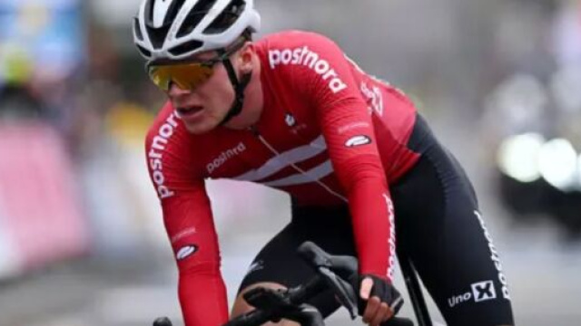 Ciclismo, la Ineos completa la squadra con 28 corridori, l'ultimo arrivo &egrave; il 18enne Storm.