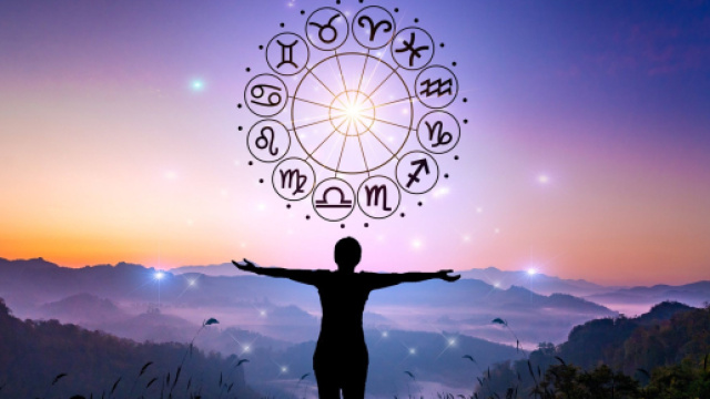 Oroscopo del 2 gennaio 2024, Cancro nervoso e Toro con momenti di stanchezza.