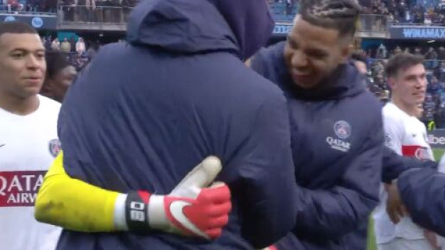 Tenas autour d'un tr&egrave;s bon match face au Havre avec le PSG. (screenshot Twitter - @Primevideo)