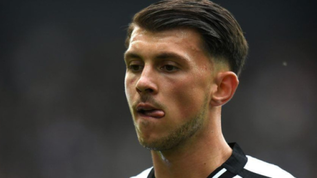 Il Napoli sarebbe pronto a sfidare la Juventus per Samardzic.