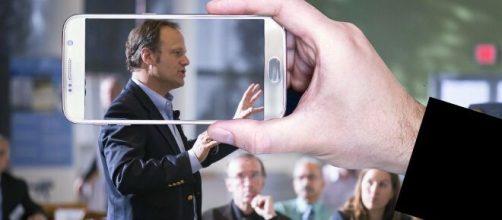 Alguns signos gostam de ser o centro das aten&ccedil;&otilde;es (Reprodu&ccedil;&atilde;o/Pixabay)