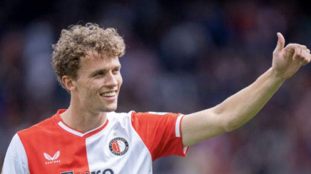 In foto Mats Wieffer, centrocampista del Feyenoord.