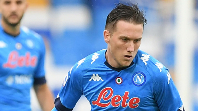 Juventus-Napoli anche sul mercato: Giuntoli vorrebbe Zielinski, Pompilio e Micheli.
