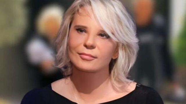 Uomini e donne - Maria De Filippi.