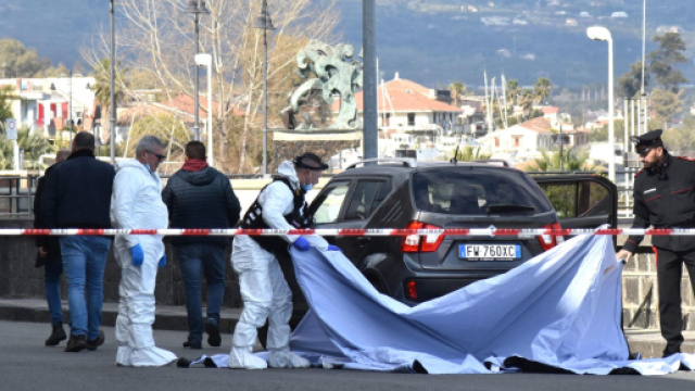 Catania, detenuto in licenza premio uccide due donne e si toglie la vita.