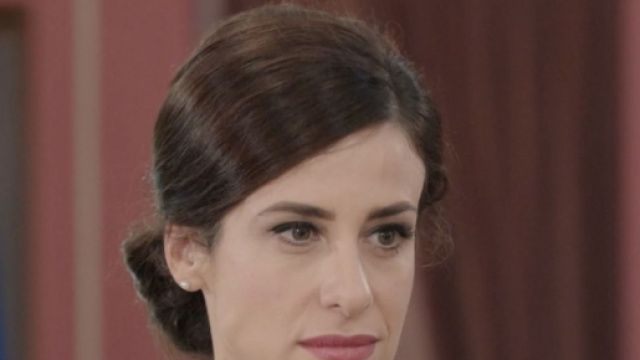Il Paradiso, puntata 15/2: la donna che denunci&ograve; Gloria torna a Milano e vuole parlarle