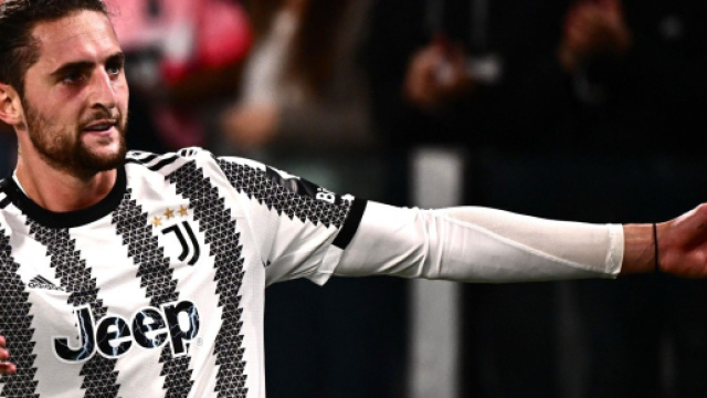 Incerto il futuro di Rabiot: potrebbe non rinnovare con la Juve.