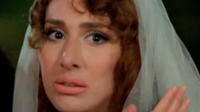 Terra amara, Fadik rischia l'ustione.