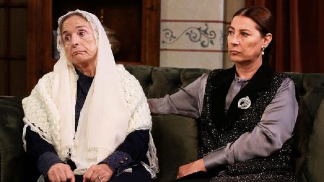 Terra amara, Azize ha un malore.