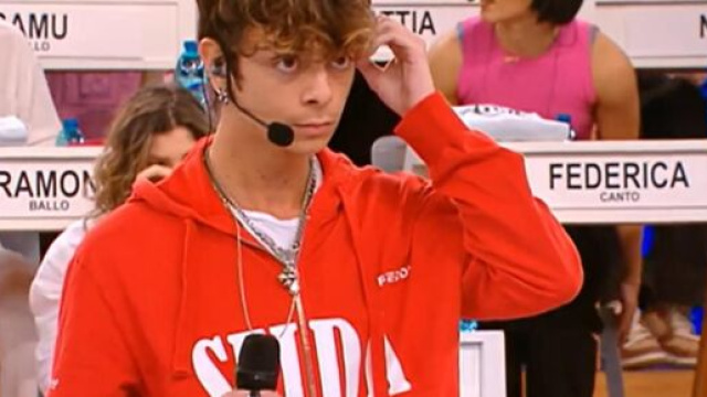 Amici 2023, Jore lascia il cast.