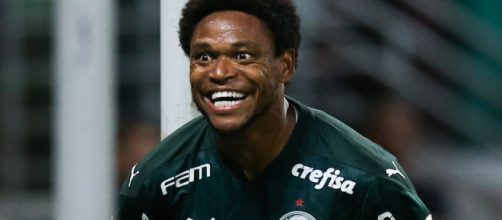 Luiz Adriano est&aacute; praticamente acertado com o Internacional. (Arquivo Blasting News)
