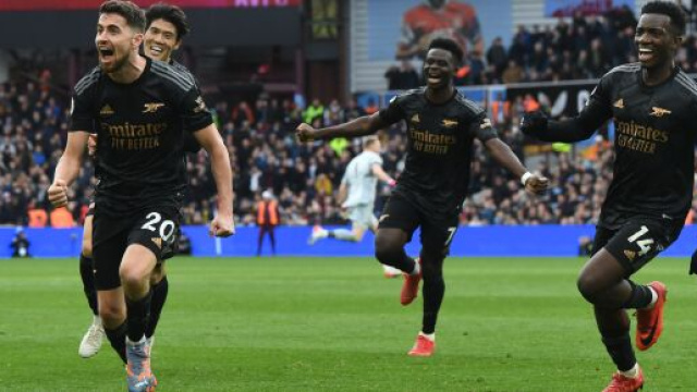 Arsenal reprend la t&ecirc;te apr&egrave;s sa victoire in extremis. Screenshot twitter @Arsenal