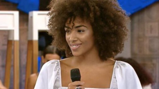 Amici, puntata domenica 5 febbraio 2023: Megan cambia prof, nessun eliminato.
