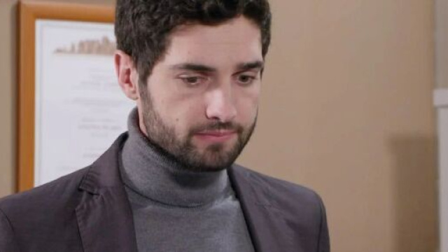 Un Posto al sole, spoiler al 10 febbraio: Niko allontana Manuela, Ferri e Marina in difficolt&agrave;.