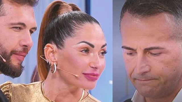 Uomini e donne, Ida tace su Riccardo.