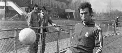 Amancio Amaro Varela (	Hans Peters/Anefo/Wikimedia Commons)