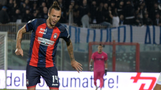 Crotone, rientra in gruppo per Mogos.