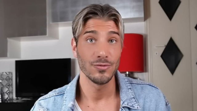Nicolo r&eacute;agit aux premiers &eacute;pisodes des Apprentis Aventuriers 6 et clashe une nouvelle fois son ex Victoria. Screenshot @ YouTube