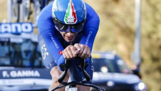 Filippo Ganna impegnato ai mondiali di ciclismo.