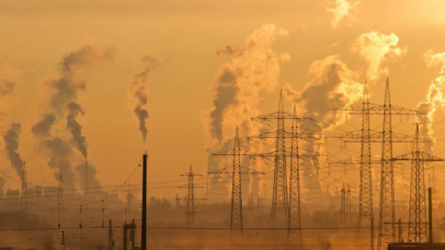 Il prezzo del carbonio ha raggiunto i 100,49 euro per tonnellata.