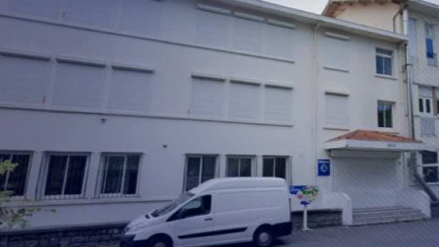 Les secours sont arriv&eacute;s sur place trop tard, la professeure &eacute;tait d&eacute;j&agrave; d&eacute;c&eacute;d&eacute;e. screenshot @bfmtv