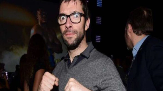 Julien Cazarre (screenshot compte Twitter Sports.fr)