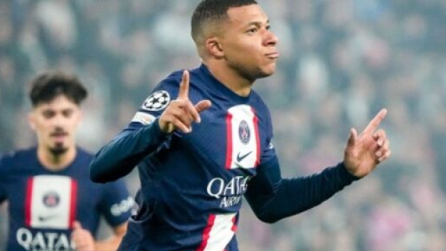 Kylian Mbapp&eacute; et son avenir font toujours autant parler. (screenshot Twitter - @Paristeamfr)