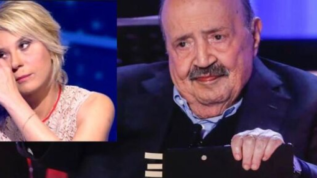 Uomini e donne, i messaggi del cast dopo la morte di Costanzo