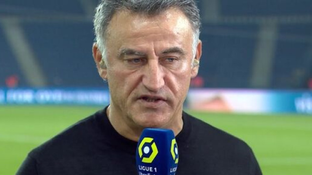 Christophe Galtier, patron du PSG, soulag&eacute; apr&egrave;s une victoire convaincante contre l'Olympique de Marseille