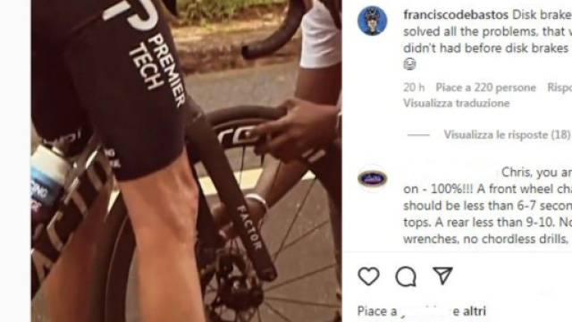 Ciclismo, Froome appiedato da una foratura al Tour du Rwanda.