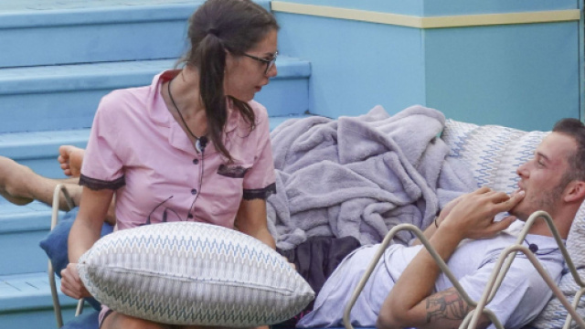 GFVip 7, Antonella respinge Edoardo: 'Non ti voglio pi&ugrave;'.