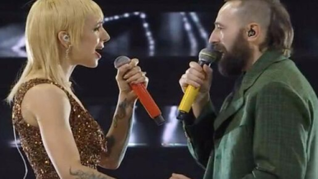 Sanremo 2023, i Coma Cose annunciano a sorpresa: 'Abbiamo deciso di sposarci'.