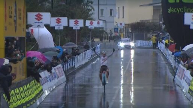 Trofeo Laigueglia, la vittoria di Nans Peters.
