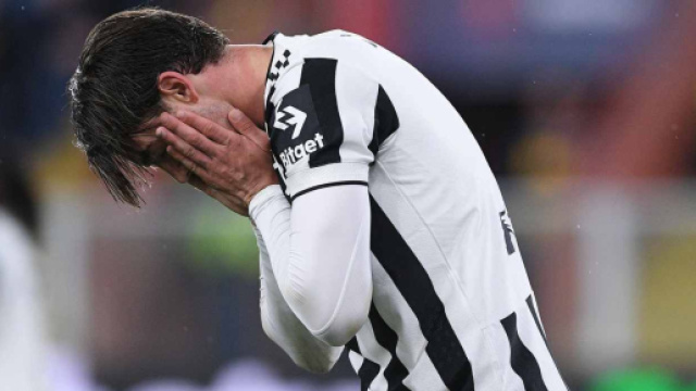 Juventus, Varriale punge Vlahovic: 'Anche col Friburgo &egrave; stato inguardabile'