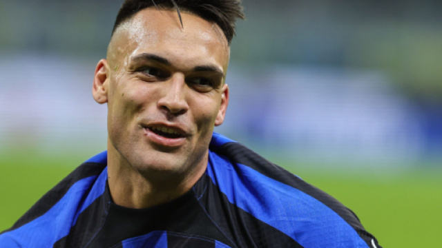 Mercato Inter: il Paris Saint Germain potrebbe offrire 80 milioni per Lautaro Martinez.