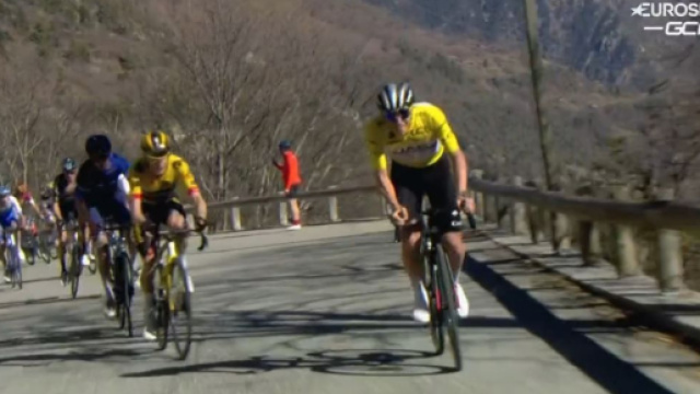 Parigi-Nizza, Tadej Pogačar all'attacco sul Col de la Couillole.