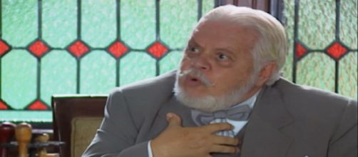 Em 'Chocolate com Pimenta', Klaus tem plano descoberto (Reprodu&ccedil;&atilde;o/TV Globo)