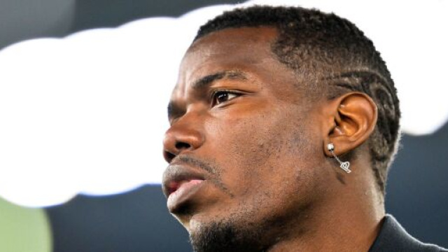 Paul Pogba pourrait &ecirc;tre absent des terrains un mois de plus suite &agrave; sa nouvelle blessure musculaire. Twitter@ActuFoot_