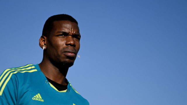 Pogba si ferma ancora, la Juventus starebbe meditando sulla sua permanenza
