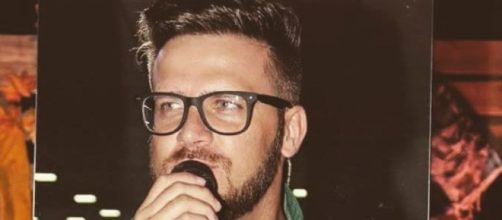 Cantor sertanejo Fernando Rodrigo Cellarius &eacute; acusado de agress&atilde;o (Reprodu&ccedil;&atilde;o/Instagram/@nando_gibaenando)