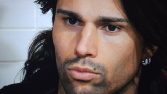 GFVip 7, Luca critica gli autori per le clip su Nikita: 'Perplesso che qualcuno ci creda'.