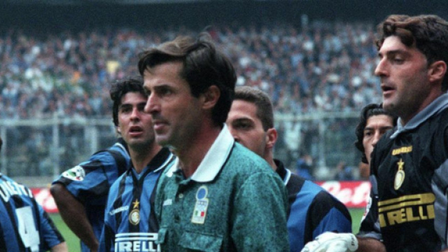 Pagliuca ritorna su Juve-Inter del 1998: '&Egrave; stato un furto vero e proprio'.