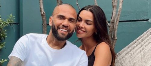 Mulher de Daniel Alves indica que pedir&aacute; o div&oacute;rcio (Reprodu&ccedil;&atilde;o/Instagram)