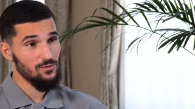 Aouar fier de repr&eacute;senter l'Alg&eacute;rie au niveau international. (screenshot Twitter - @la_vagueverte)