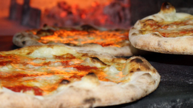 Pizze Napoletane (foto da Pixabay).