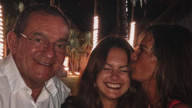 Lou Pernaut : accompagn&eacute;e de son papa, Jean-Pierre Pernaut et de sa maman, Nathalie Marquay (Instagram: @loupernaut)