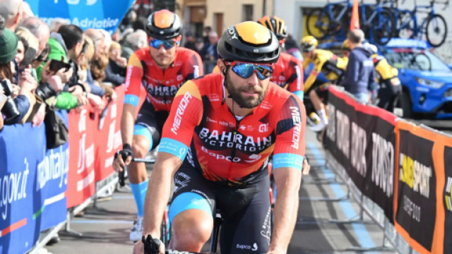 Ciclismo, Andrea Pasqualon: 'ho rischiato la vita: pi&ugrave; sicurezza sulle strade'