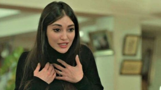 Terra amara, Mujgan perde le staffe con Zuleyha.